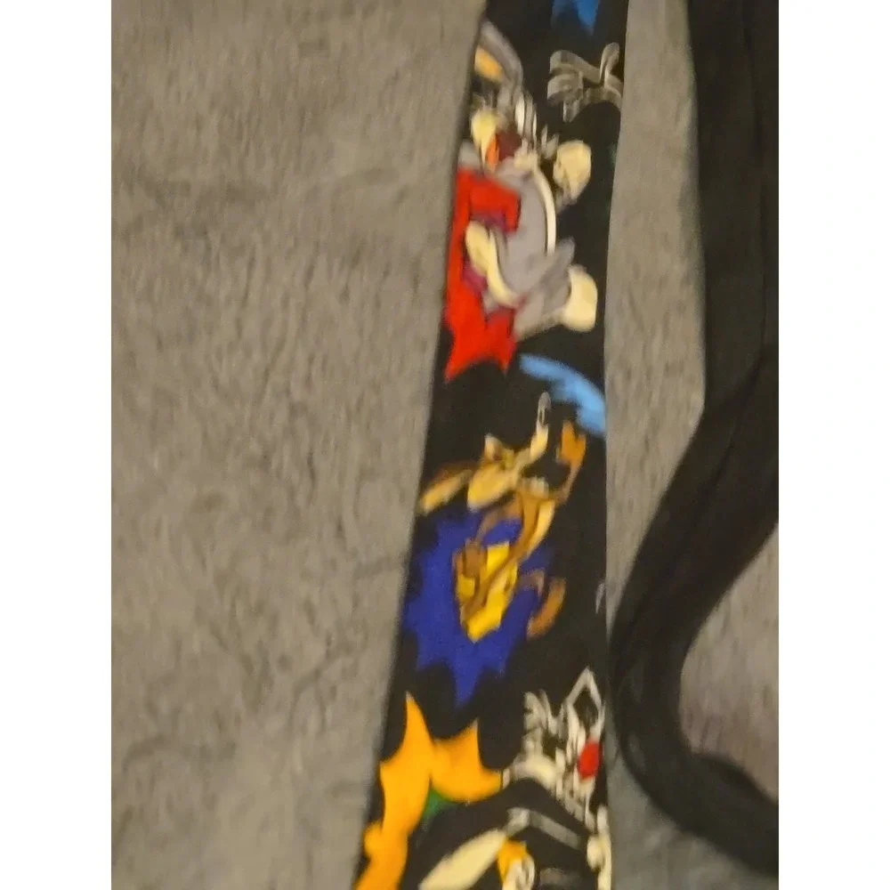 Vintage 1993 Looney Tunes Mania Tie Bugs Bunny Daffy Duck Taz Marvin 90s Novelty